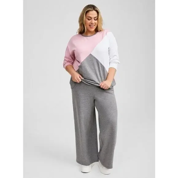 NWT TORRID Super Soft Fleece Crew Neck Drop Shoulder  Sweatshirt Plus Size 1 - Picture 2 of 12